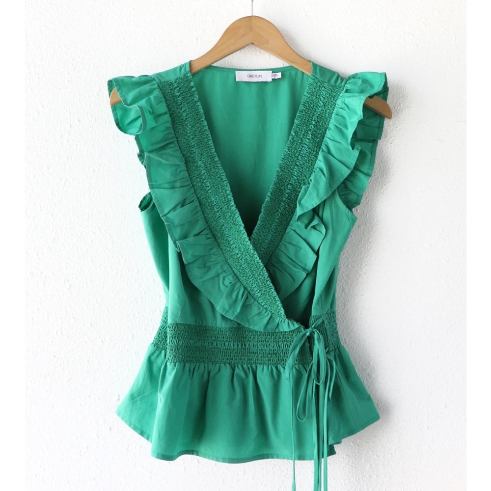NWT Greylin Green Minia Ruffled Wrap size S